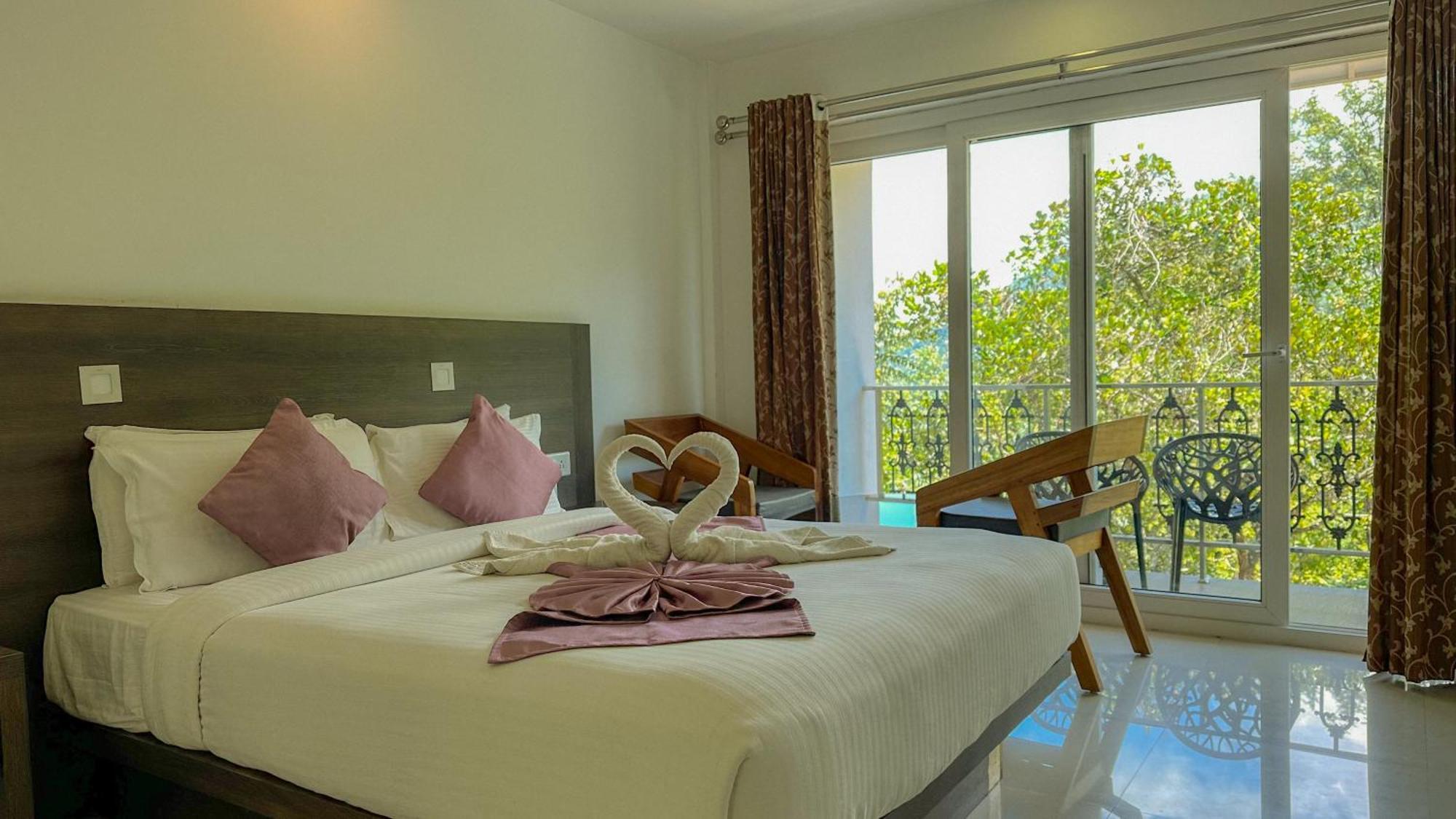 Hotel The Heights Munnar Extérieur photo