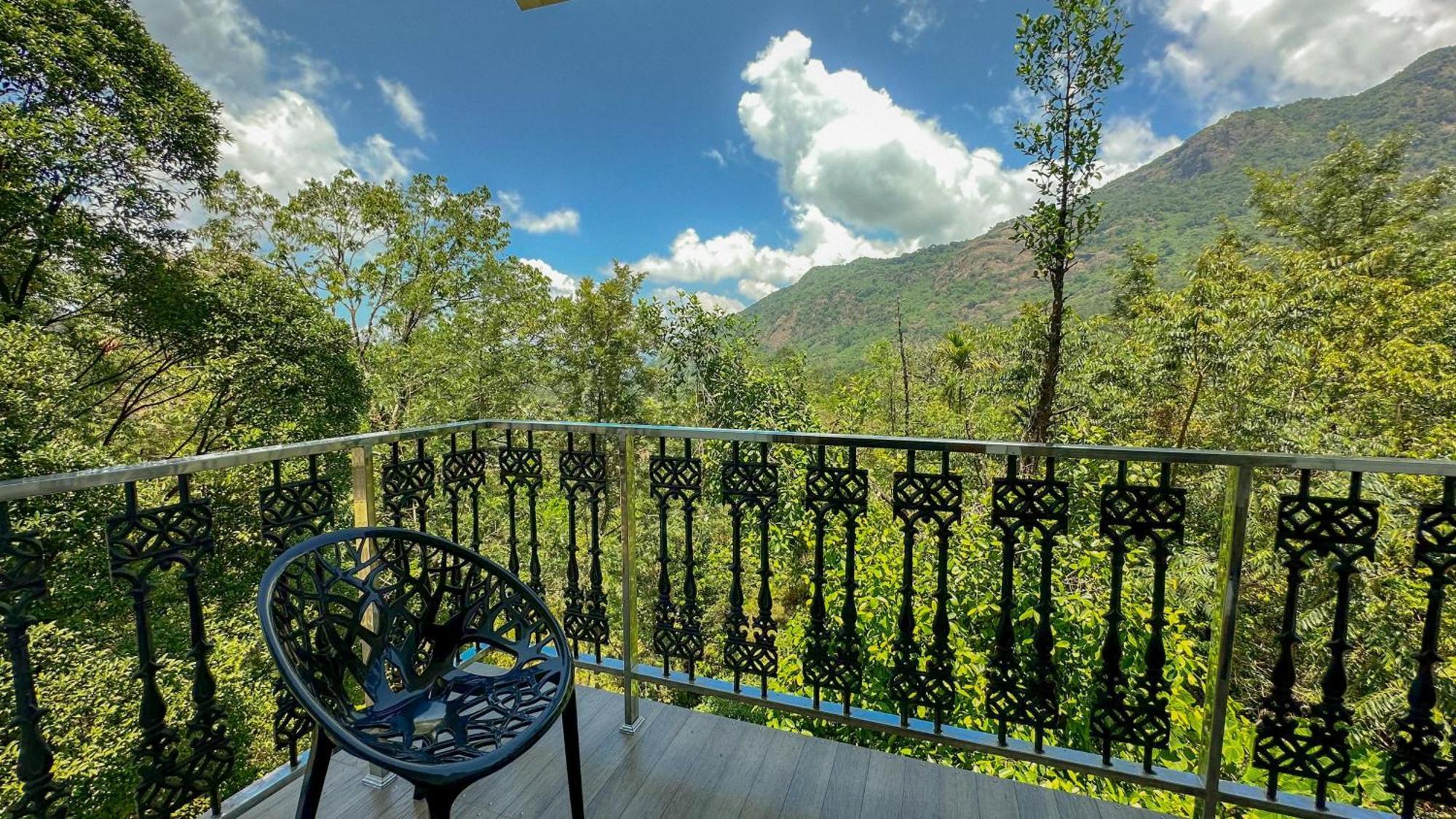 Hotel The Heights Munnar Extérieur photo