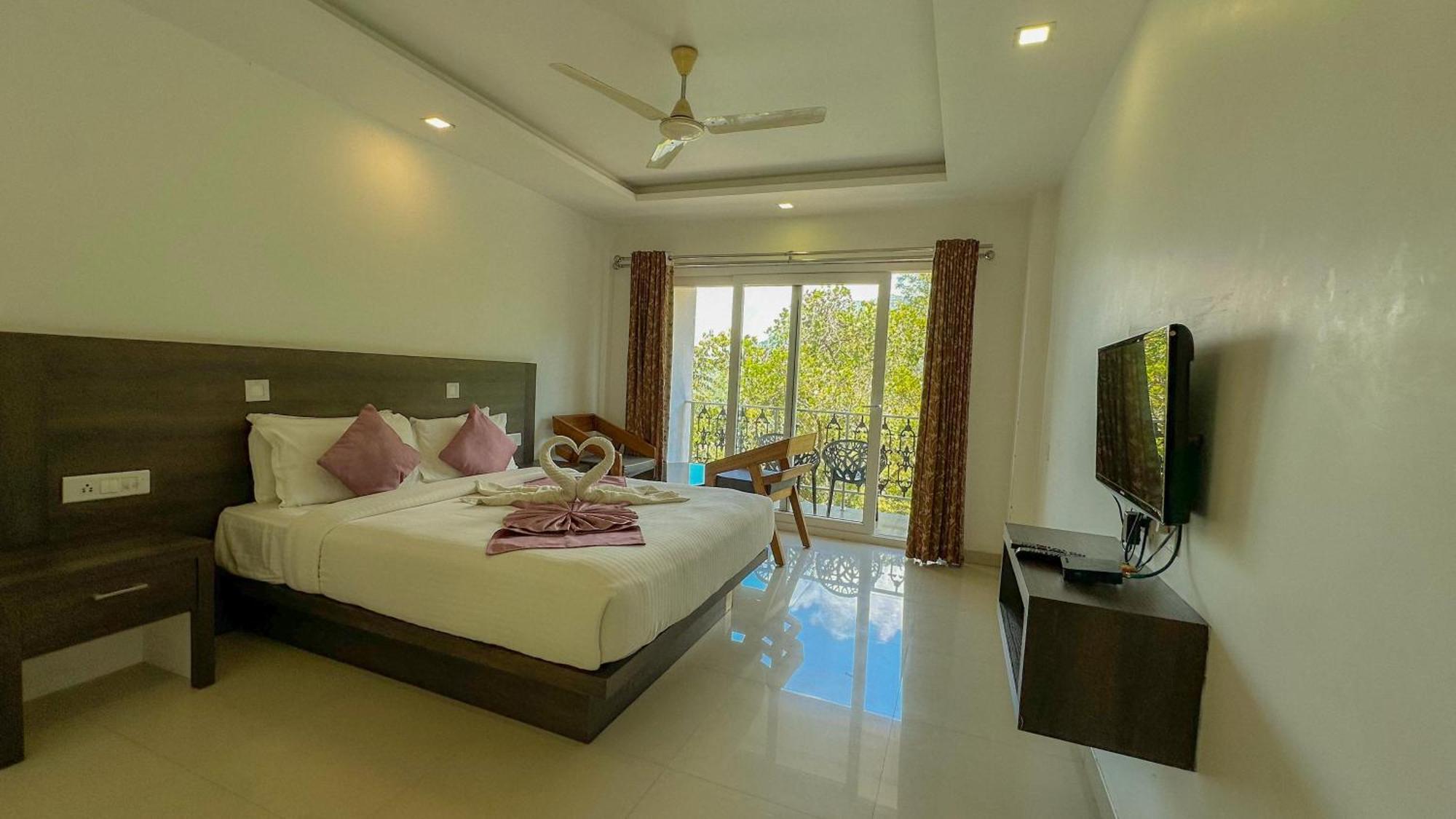 Hotel The Heights Munnar Extérieur photo
